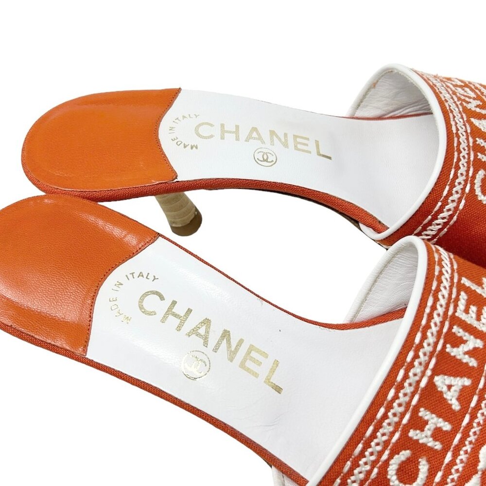 CHANEL Vintage Jacquard Logo Sandals #38.5 US7 Orange Embroidery Linen [103399] - Picture 7 of 10